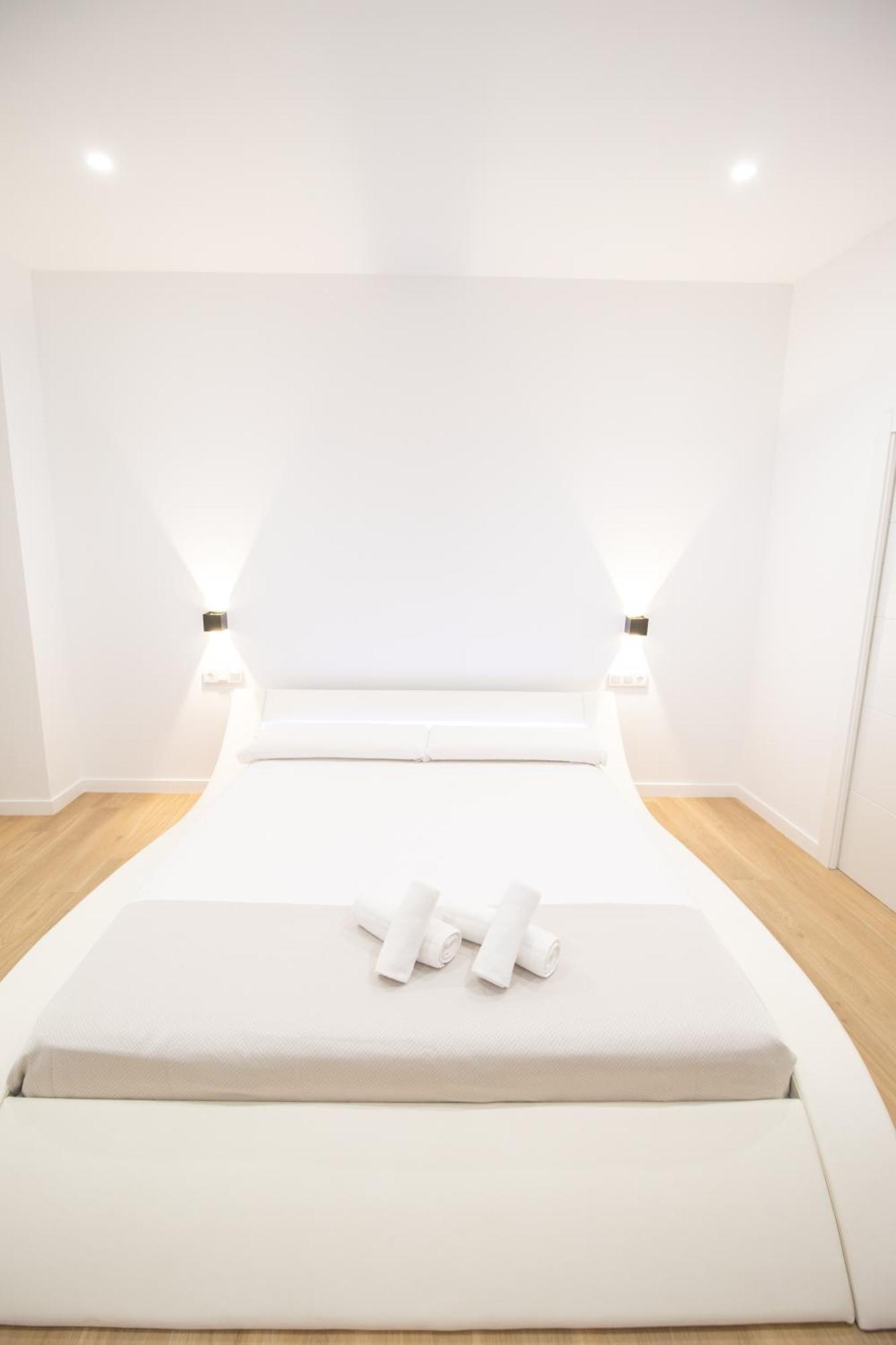 Bedtime Suites By Concept Flats Valencia Eksteriør bilde